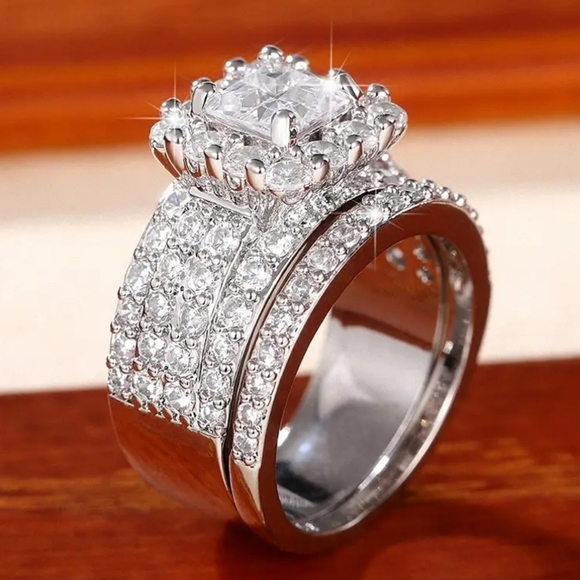 14k white gold plated  diamond ring - Picture 5 of 7